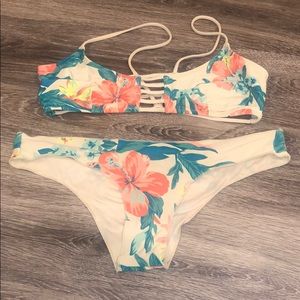 Floral billabong bikini